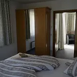 Pension-ferienwohnung Rotar