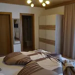 게스트하우스 Pension-ferienwohnung Rotar 팍암시