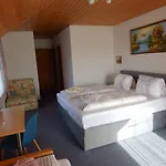 Pension-ferienwohnung Rotar 게스트하우스