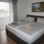 Pension-ferienwohnung Rotar 게스트하우스