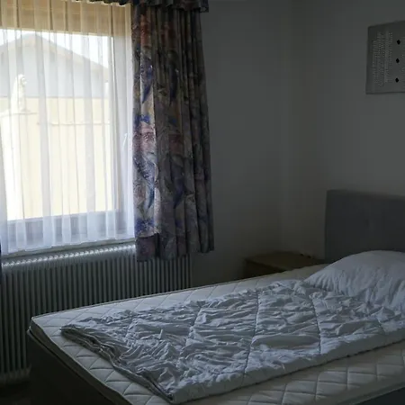 Pension-ferienwohnung Rotar 3*