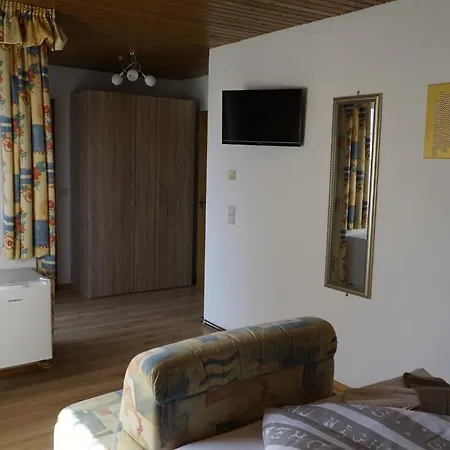 Pension-ferienwohnung Rotar 3*