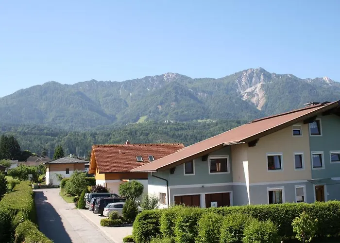 Pensjonat Pension-ferienwohnung Rotar 3*